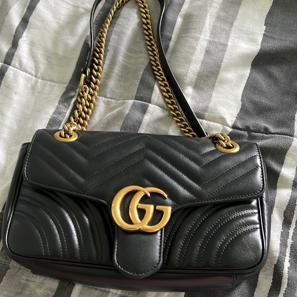 Gucci Marmont matelasse shoulder bag
